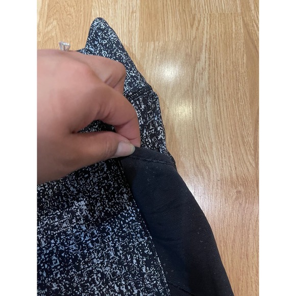 Lululemon Fit Physique Crop (19") - Picture 3 of 8